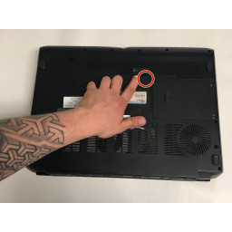 Замена батареи Dell XPS M1730