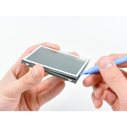 Замена сенсорного экрана Nintendo DSi
